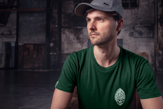 MIRO aus Holzfaser (EcoVero) mit kleinem Logo, bottle green