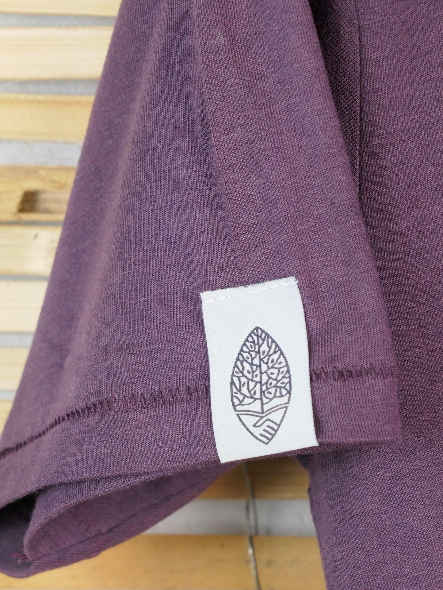 FRITZ aus Bambusfaser mit kleinem Logo, aubergine